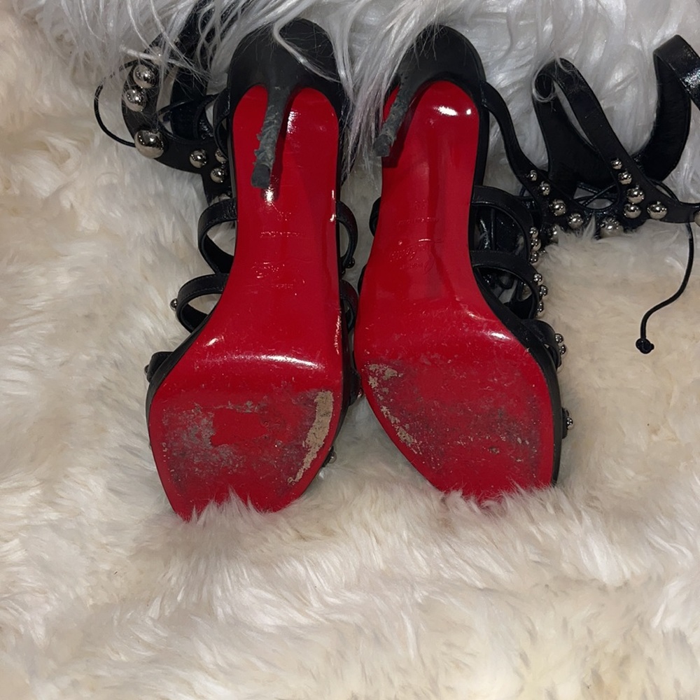 Christian Louboutin heels - Picture 2 of 3